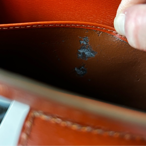 Louis Vuitton Vintage Capucines - Picture 10 of 17